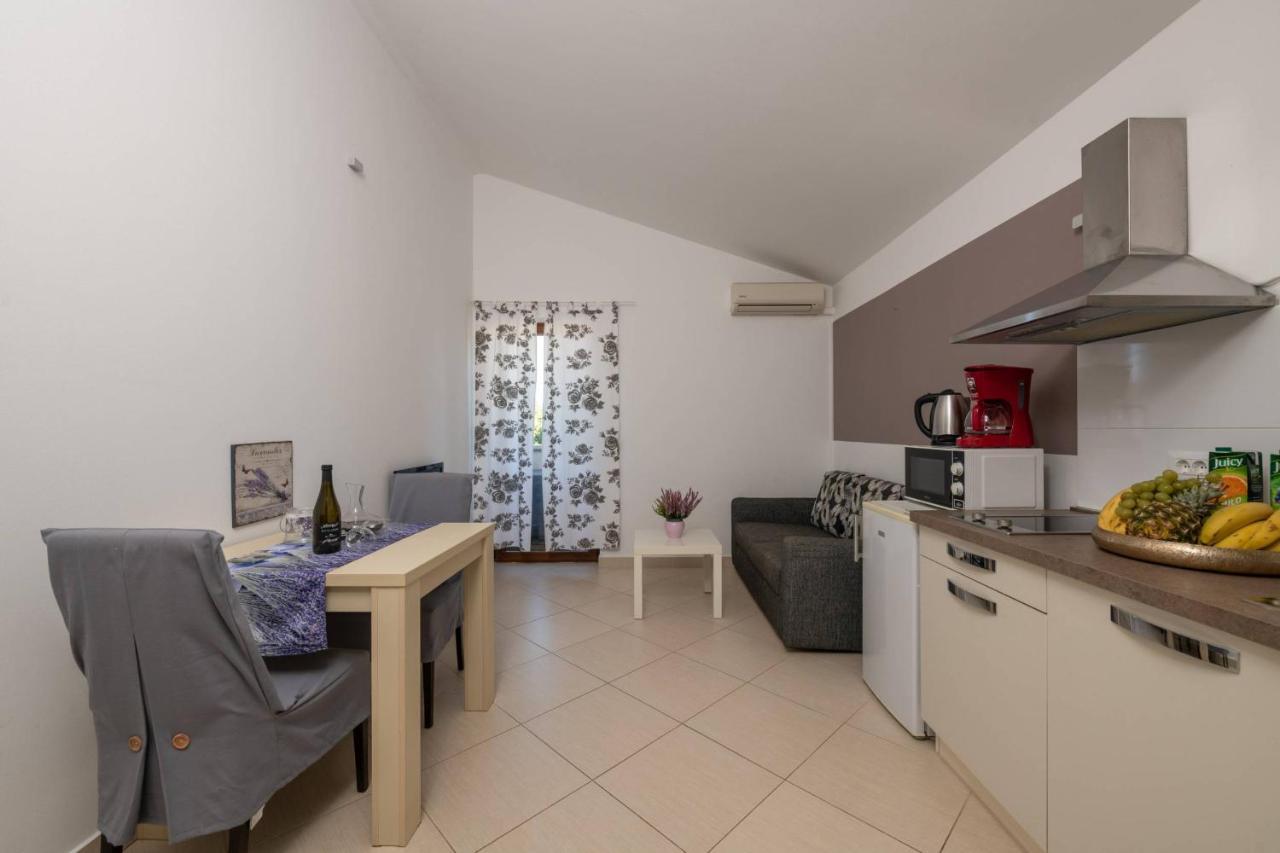 Apartmani Jana Poreč Eksteriør billede
