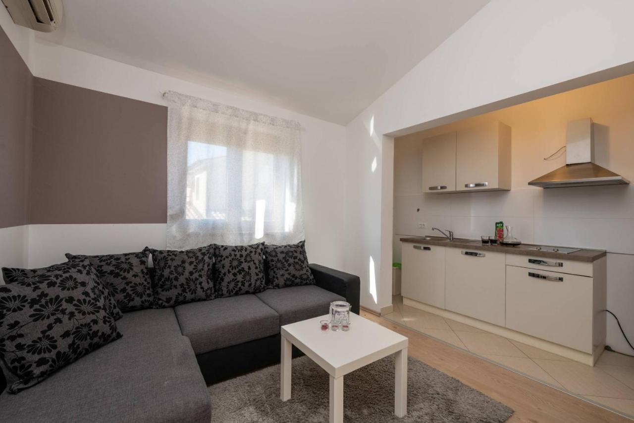 Apartmani Jana Poreč Eksteriør billede